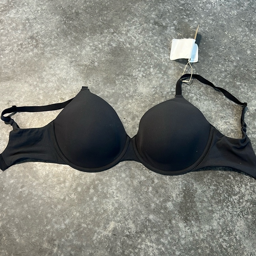 NWT SKIMS bra